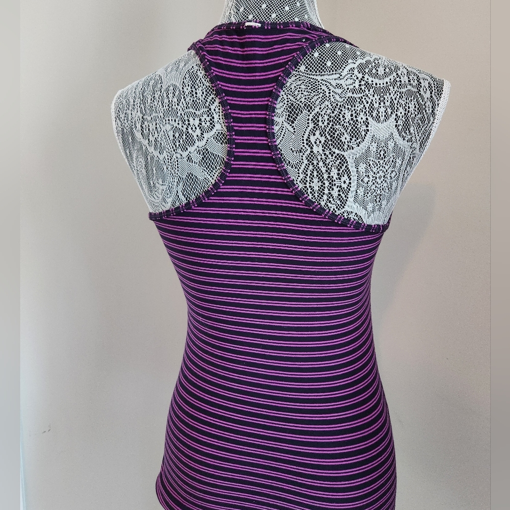 Lululemon Tank Top - Picture 6 of 11